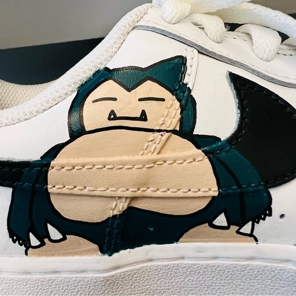 NIKE Kid's Unisex White/Teal Air Force 1's Custom Pokemon Snorlax Sneakers NWB - Picture 9 of 10